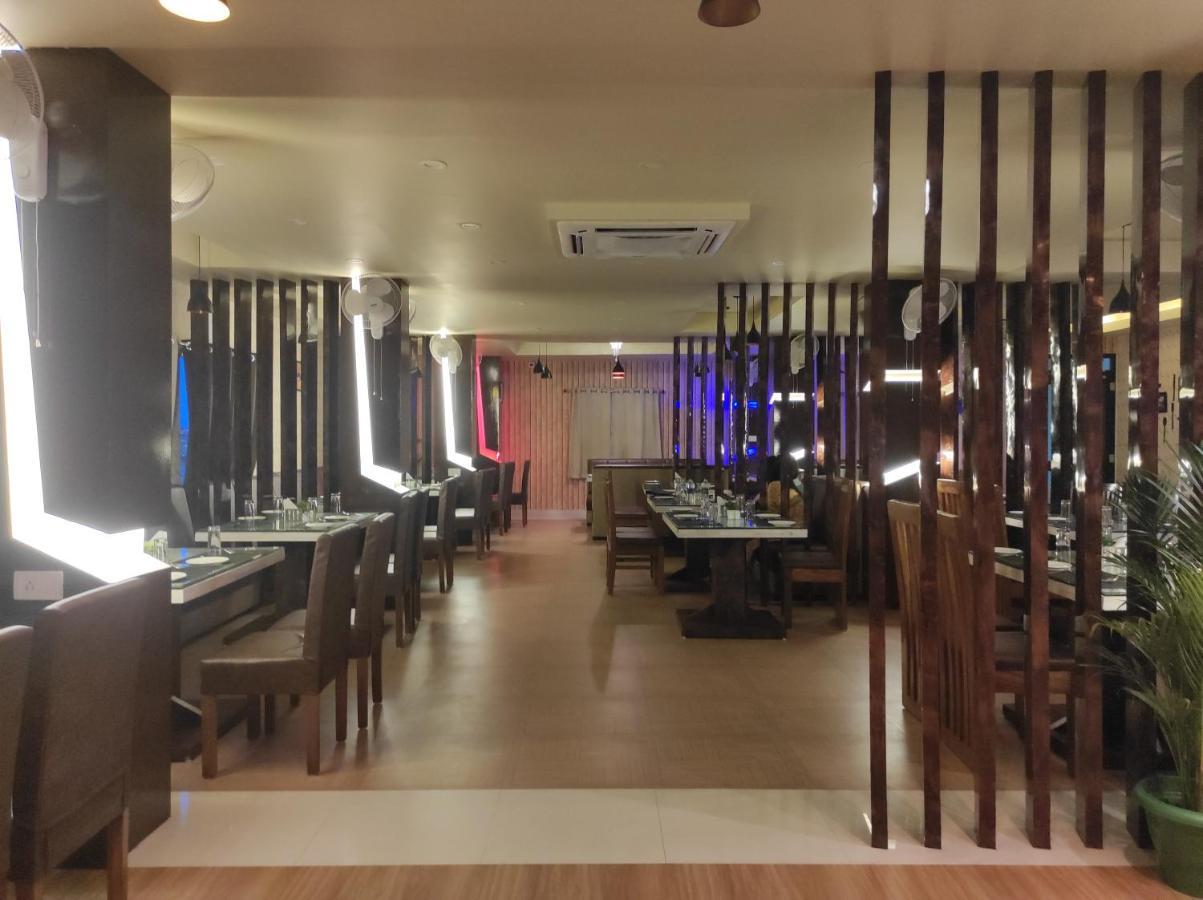 Hotel Paradise - Biswanath Chariali Bishnath Exteriör bild